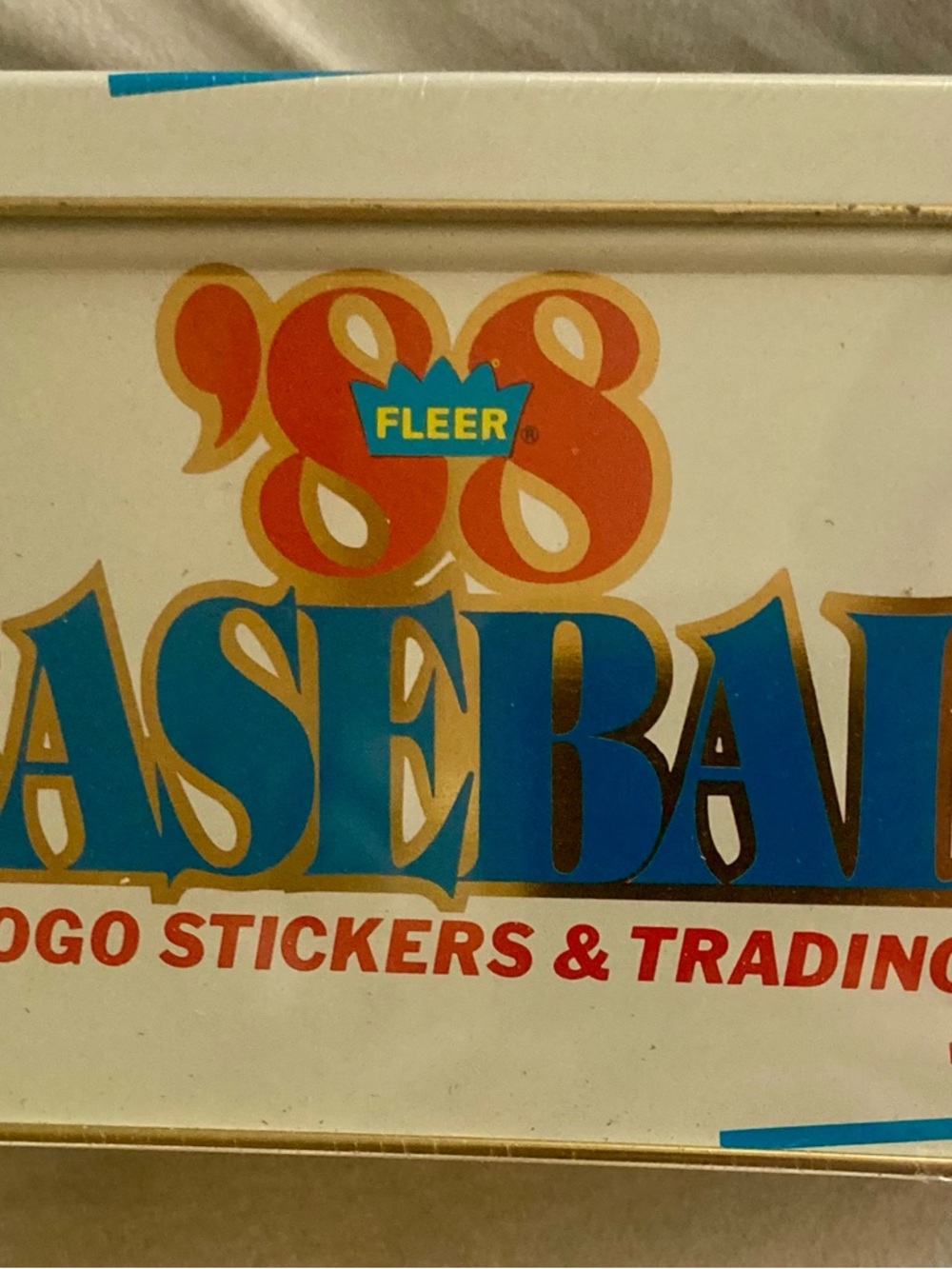 Fleer 1988 Baseball Team Logo Stickers & Trading Cards Box - White/Blue - Picture 5 of 11